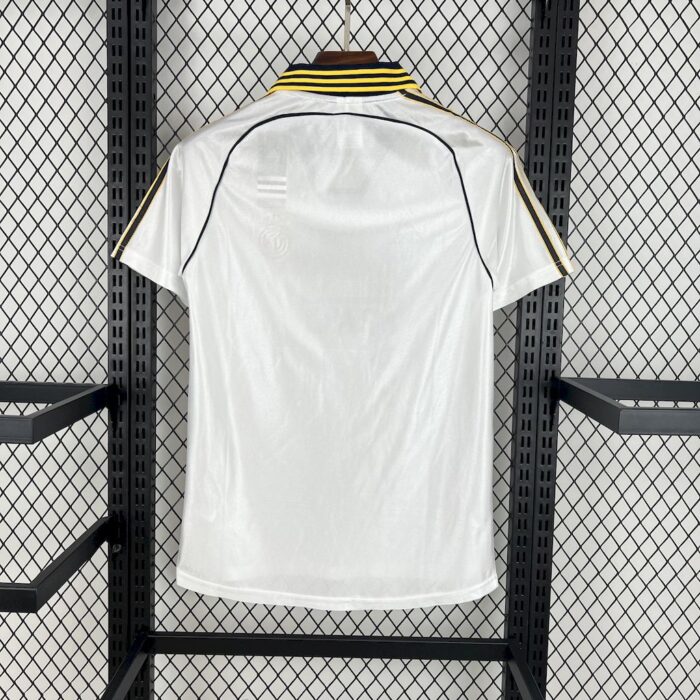 Retro Real Madrid 1998/00 Home Jersey - Image 2