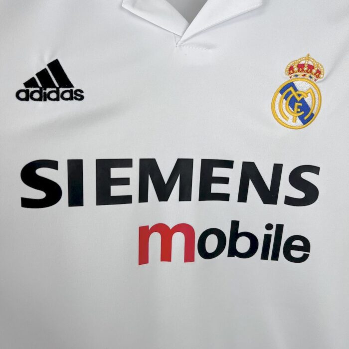 Retro Real Madrid 2002/03 Home Jersey - Image 5