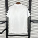 Retro Real Madrid 2004/05 Home Jersey - Image 2