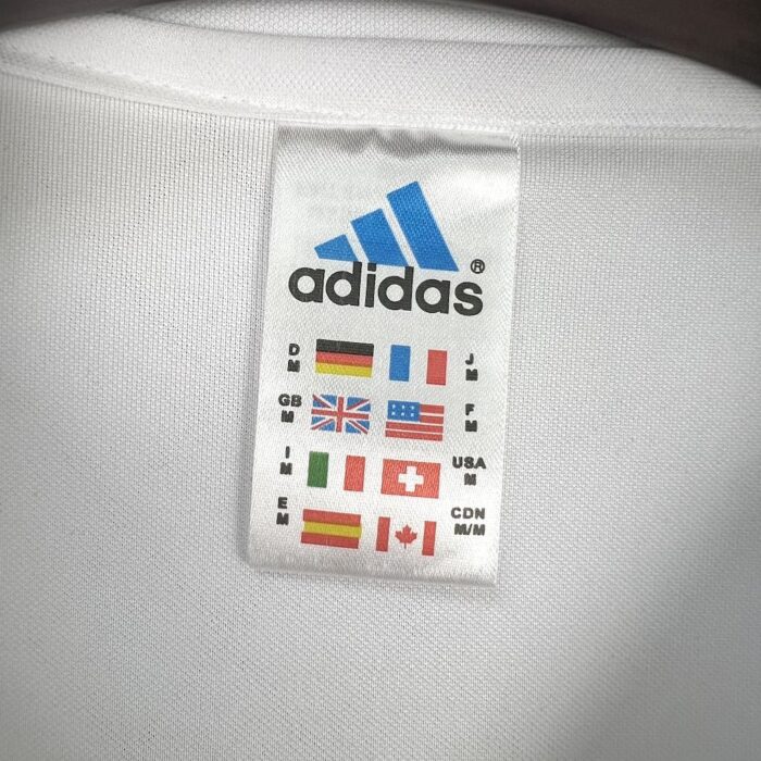 Retro Real Madrid 2001/02 Home UCL Jersey - Image 4