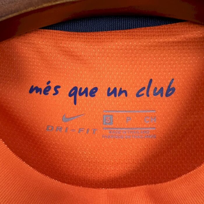 Retro Barcelona 2012/13 Away Jersey - Image 3