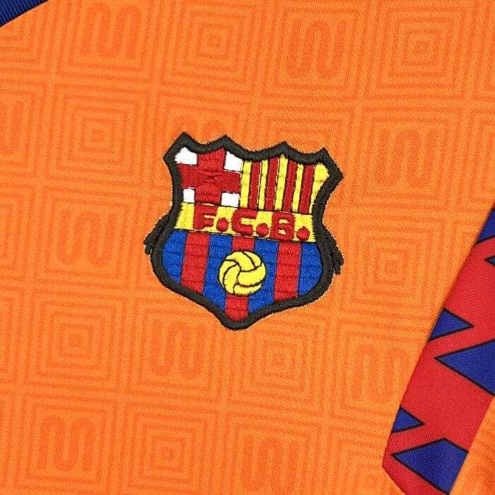Retro Barcelona 1989/92 Away Jersey - Image 5
