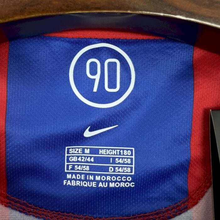 Retro Barcelona 2004/05 Home Jersey - Image 3