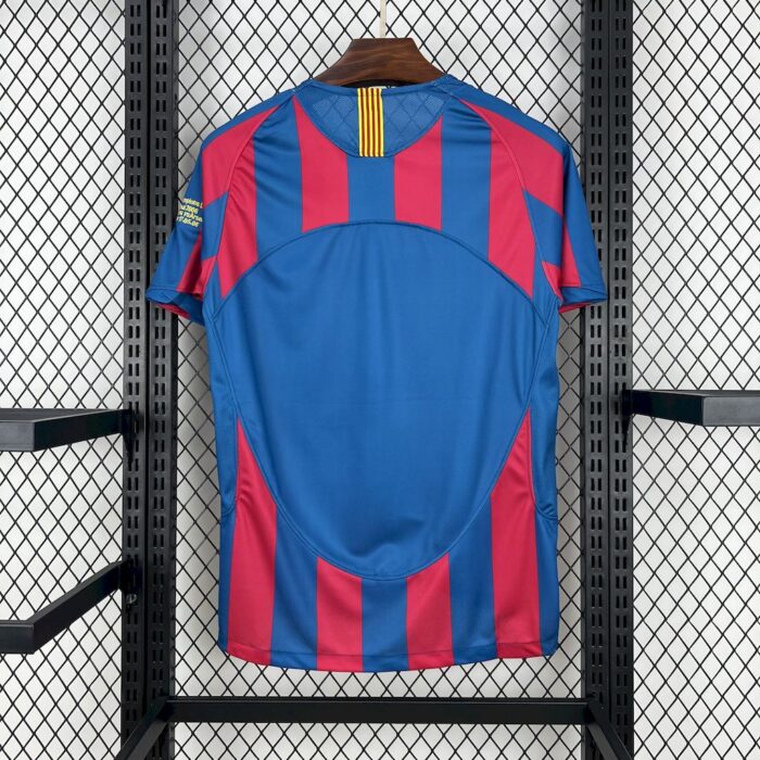 Retro Barcelona 2005/06 Home Jersey - Image 2