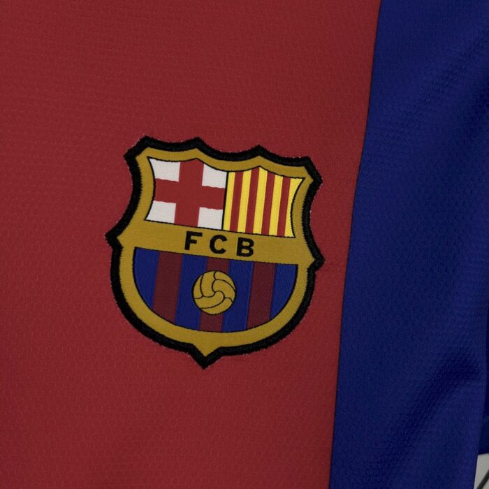 Retro Barcelona 2006/07 Home Jersey - Image 5