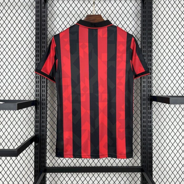 Retro AC Milan 1995/96 Home Jersey - Image 2