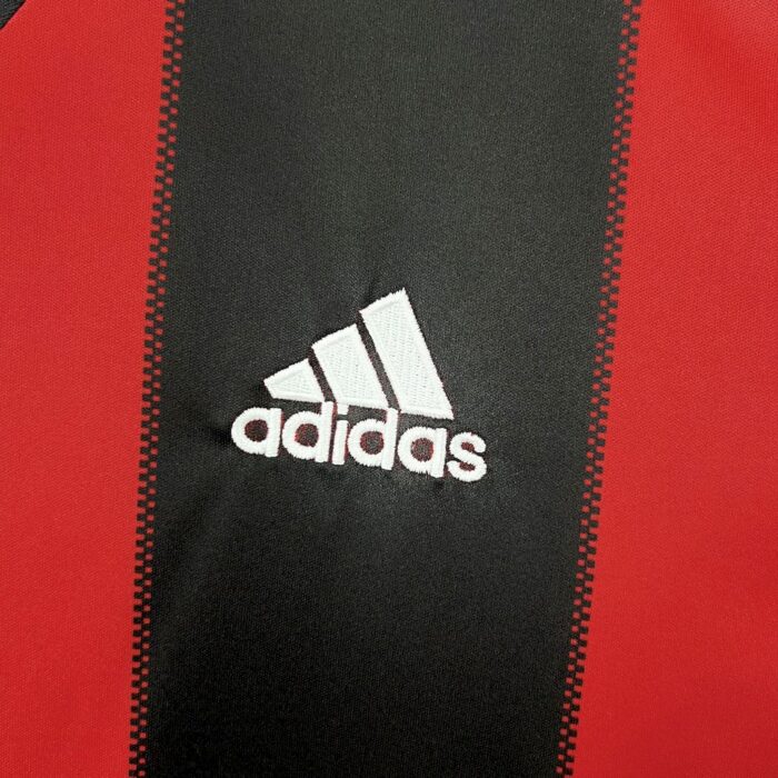 Retro AC Milan 2010/11 Home Jersey - Image 5