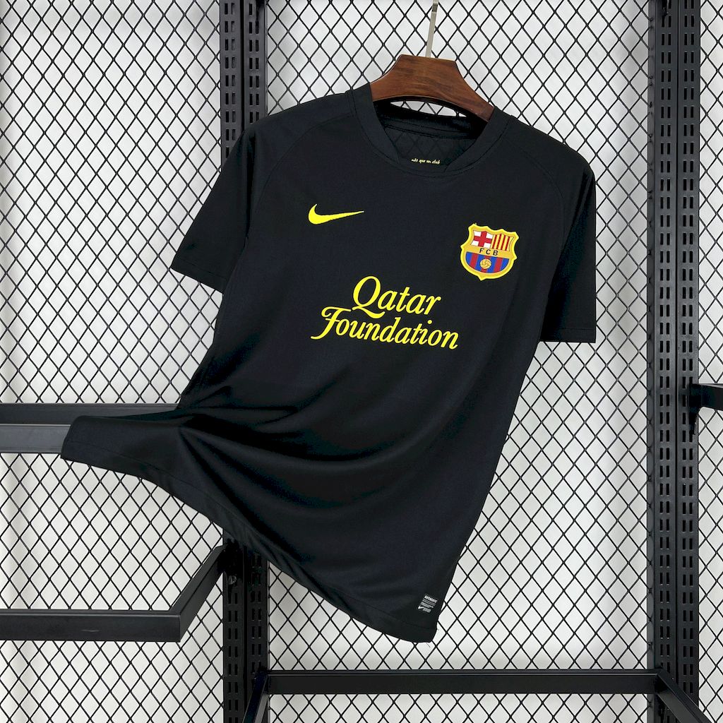 Retro Barcelona 2011/12 Third Jersey - Image 1