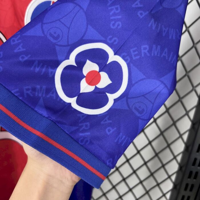 Retro Paris Saint-Germain 1995/96 Home Jersey - Image 4