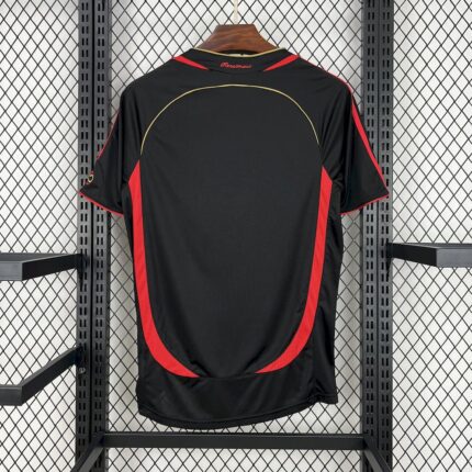 Retro AC Milan 2006/07 Third Jersey – view 2