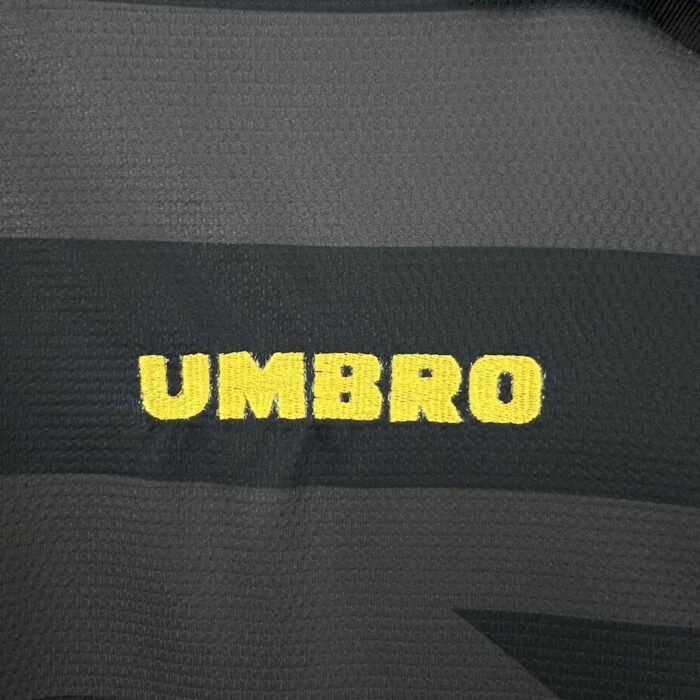 Retro Inter Milan 1997/98 Third Jersey - Image 5