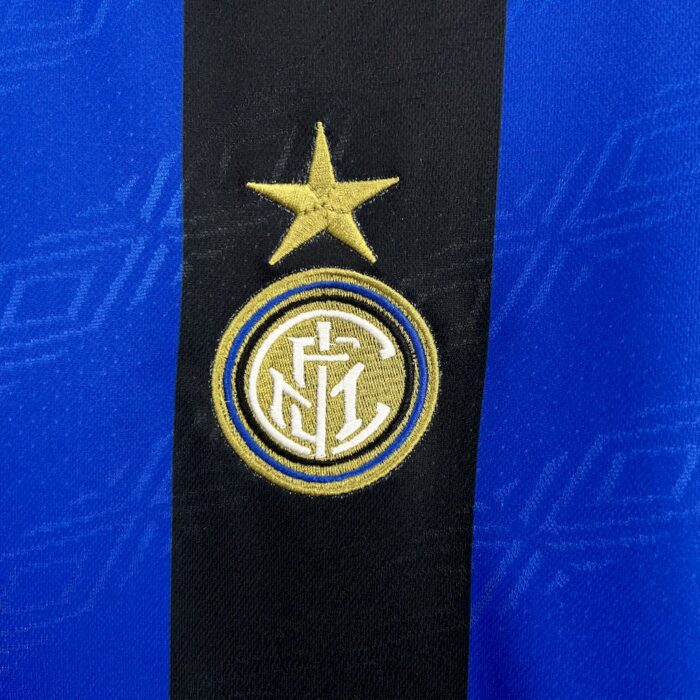 Retro Inter Milan 1995/96 Home Jersey - Image 5
