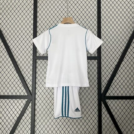 Retro Real Madrid 2017/18 Home Kids Kit – view 2