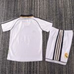 Retro Real Madrid 1998/00 Home Kids Kit - Image 2