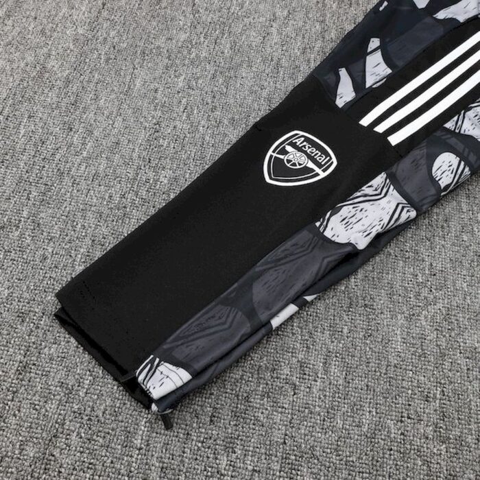 Mens Arsenal 2024/25 Tracksuit 815 - Image 3