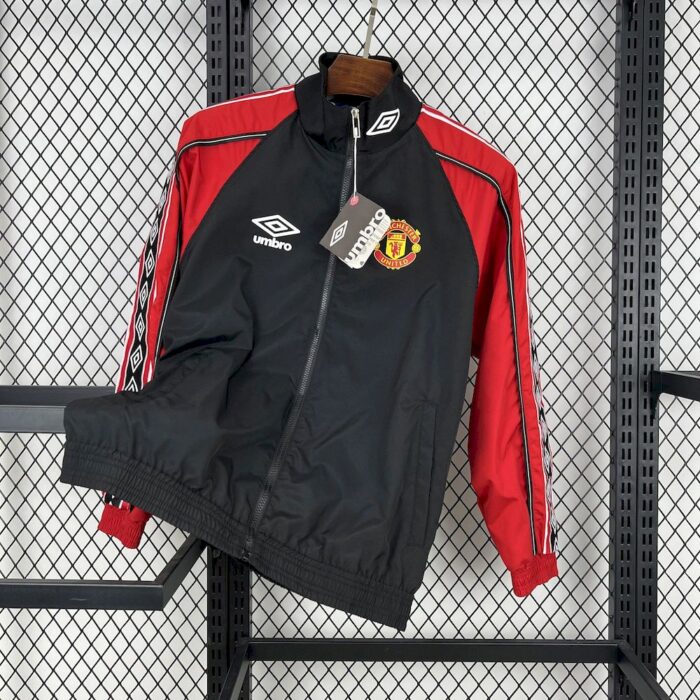 Mens Manchester United 1998 Retro Windbreaker - Image 4