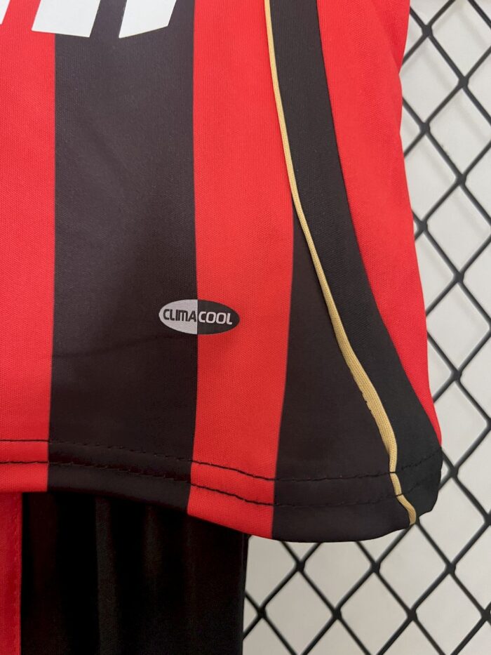 Retro AC Milan 2009/10 Home Kids Kit – view 6
