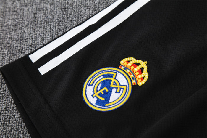 Kids Real Madrid 2024/25 Training Jersey+Short 14001 - Image 3