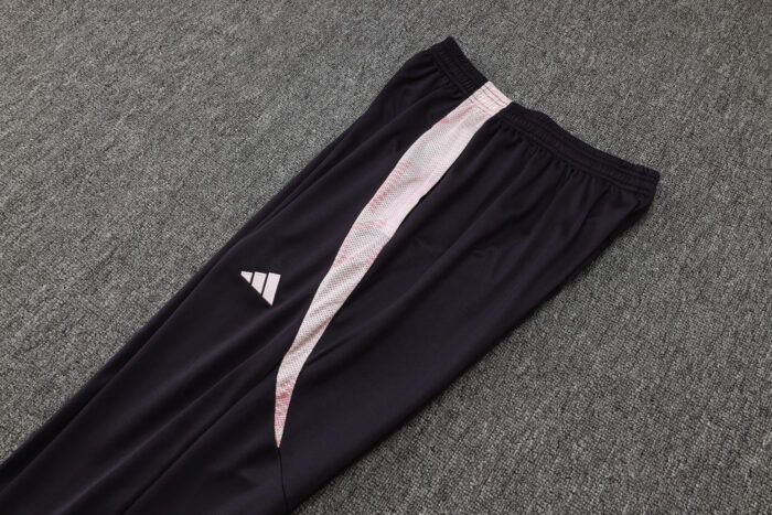 Kids Arsenal 2024/25 Half-Zip Sweater+Pant 815 - Image 3