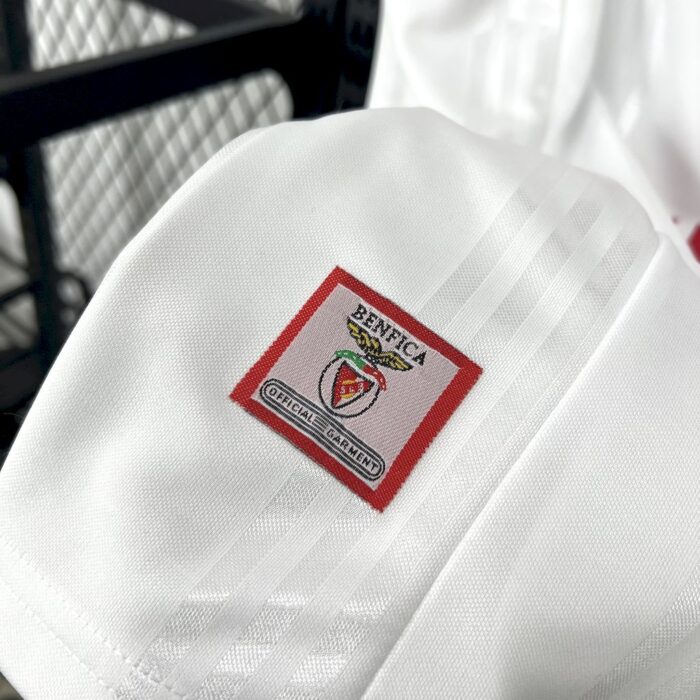 Retro Benfica 1997/99 Away Jersey - Image 5