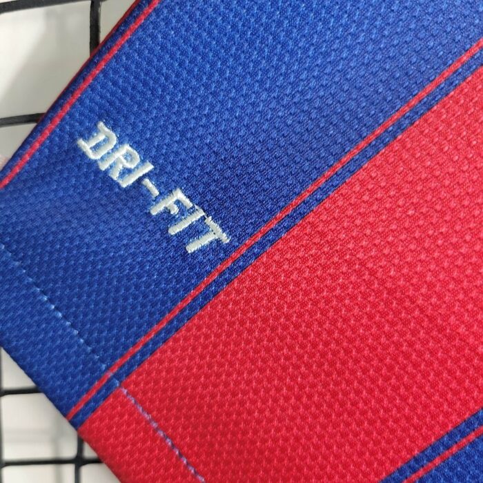 Retro Barcelona 2009/10 Home Jersey - Image 4