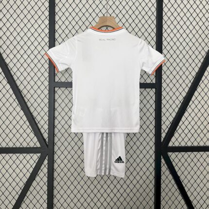 Retro Real Madrid 2013/14Home Kids Kit – view 2