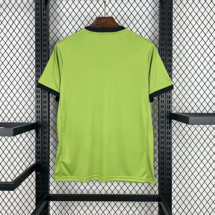 Retro Juventus 2017/18 Third Jersey - Image 2