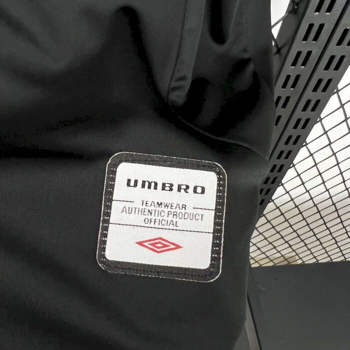 Retro Olympiacos FC 2004/05 Away Jersey - Image 4