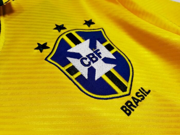Retro Brazil 1994 Home Jersey - Image 2