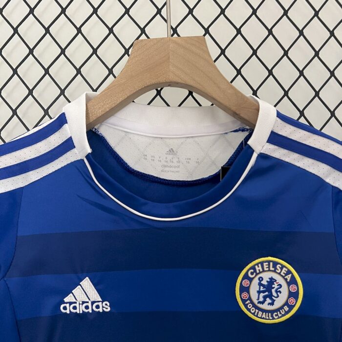 Retro Chelsea 2011/12 Home Kids Kit - Image 4