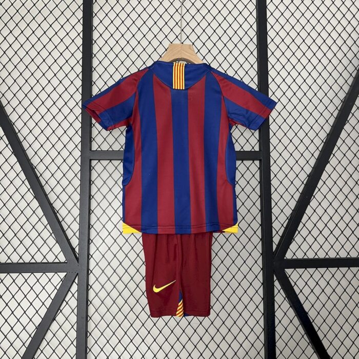 Retro Barcelona 2005/06 Home Kids Kit - Image 2