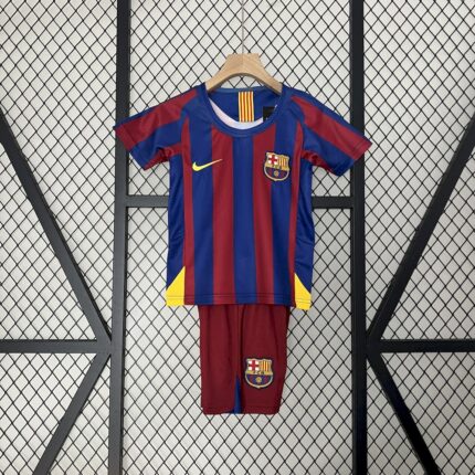 Retro Barcelona 2005/06 Home Kids Kit