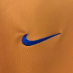 Retro Barcelona 2006/07 Away Jersey - Image 5