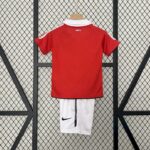 Retro Manchester United 2010/11 Home Kids Kit - Image 2
