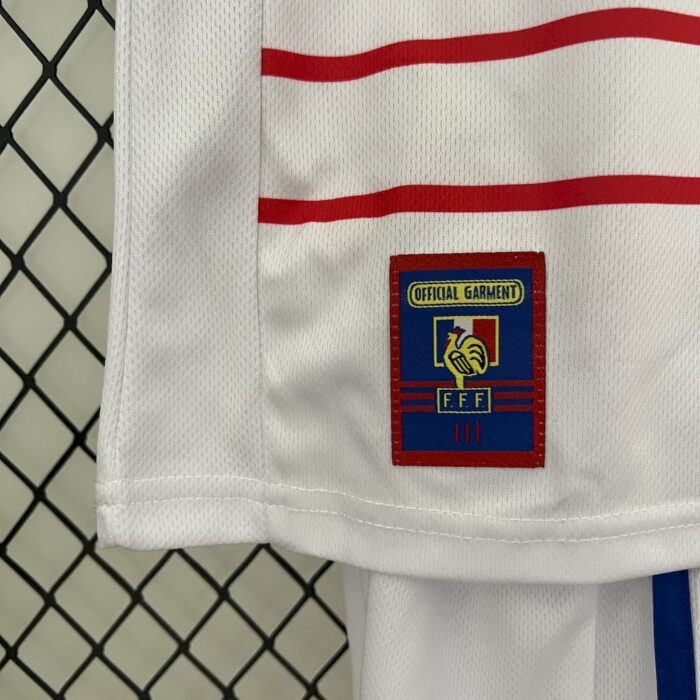 Retro France 1998 away Kids Kit - Image 3