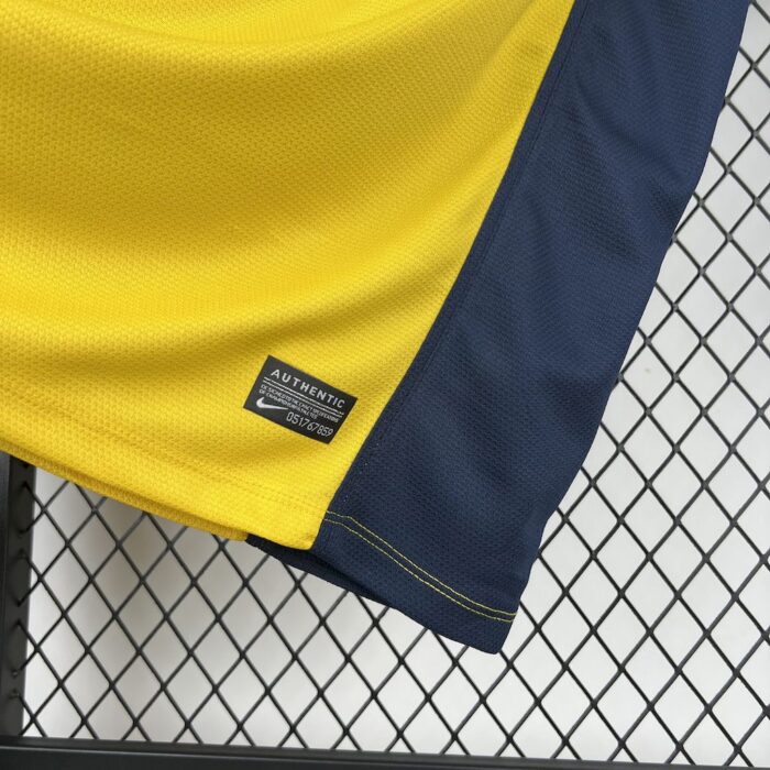 Retro Atletico Madrid 2013/14 Away Jersey - Image 5