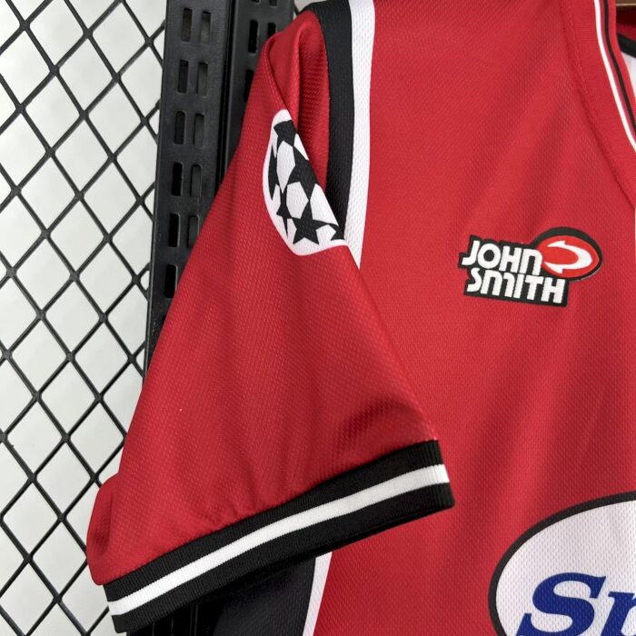 Retro Mallorca 2001/02 Away Jersey - Image 4