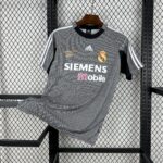 Retro Real Madrid 2002/03 Goalkeeper Jersey