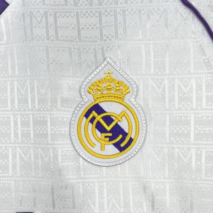 Retro Real Madrid 1990/92 Home Jersey - Image 5