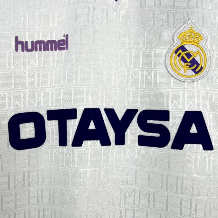 Retro Real Madrid 1990/92 Home Jersey - Image 4