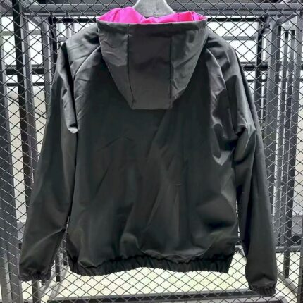 Mens Chelsea 2025 Windbreaker – view 2