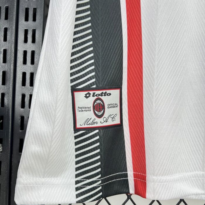 Retro AC Milan 1997/98 Away Jersey - Image 5