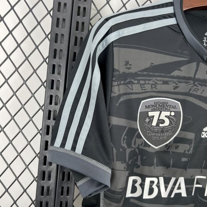 Retro River Plate 2013/14 70th Anniversary Edition Jersey - Image 5