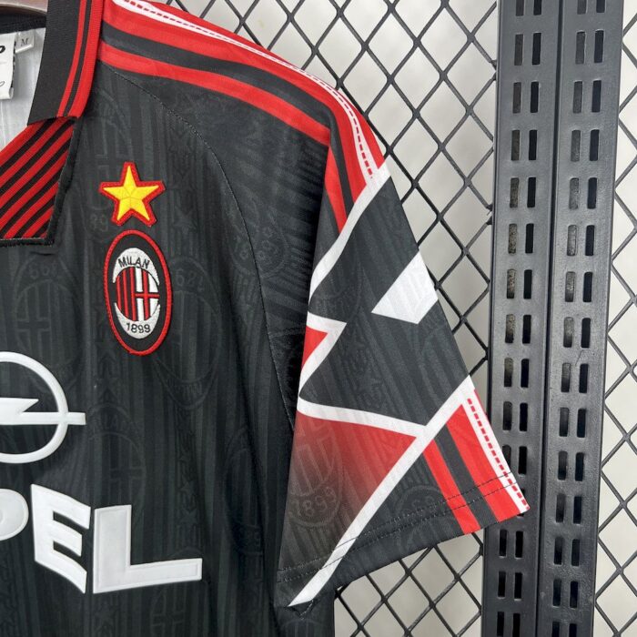 Retro AC Milan 1997/98 Jersey - Image 3