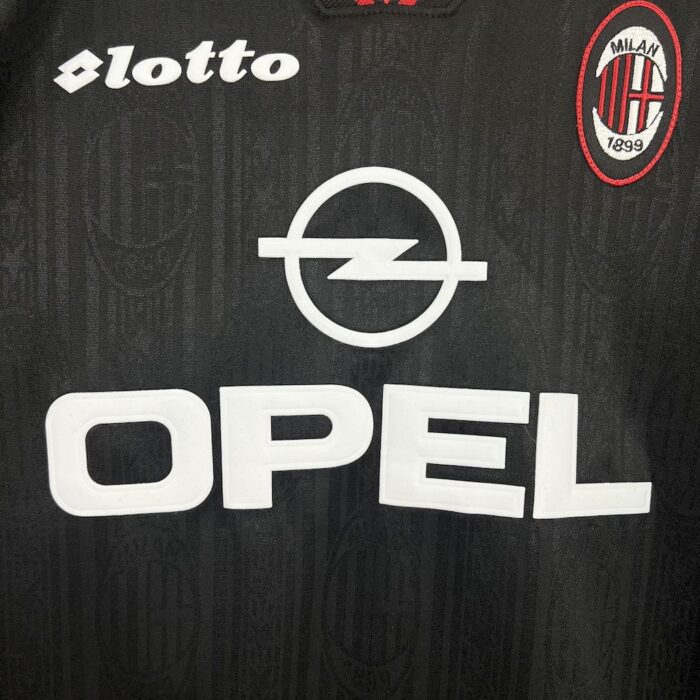 Retro AC Milan 1997/98 Third Jersey - Image 5