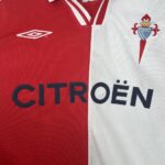 Retro Celta Vigo 2001/02 Away Jersey - Image 4