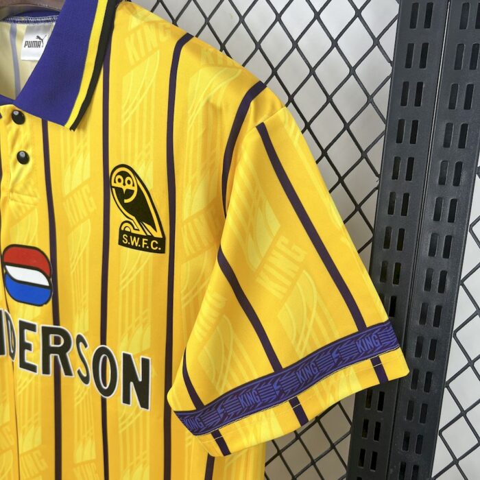 Retro Sheffield Wednesday 1995 Away Jersey - Image 4