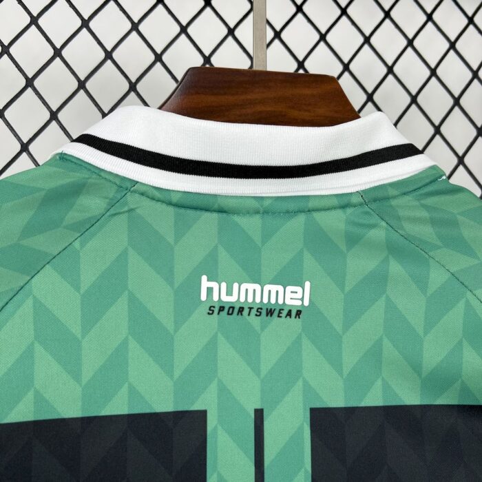Retro Real Betis 2025/26 Oversize NegraVerde Jersey - Image 3