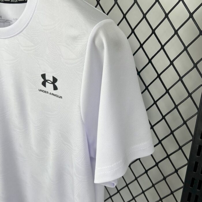 Under Armour 1043 White T-shirt - Image 4