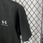 Under Armour 1043 Black T-shirt - Image 4